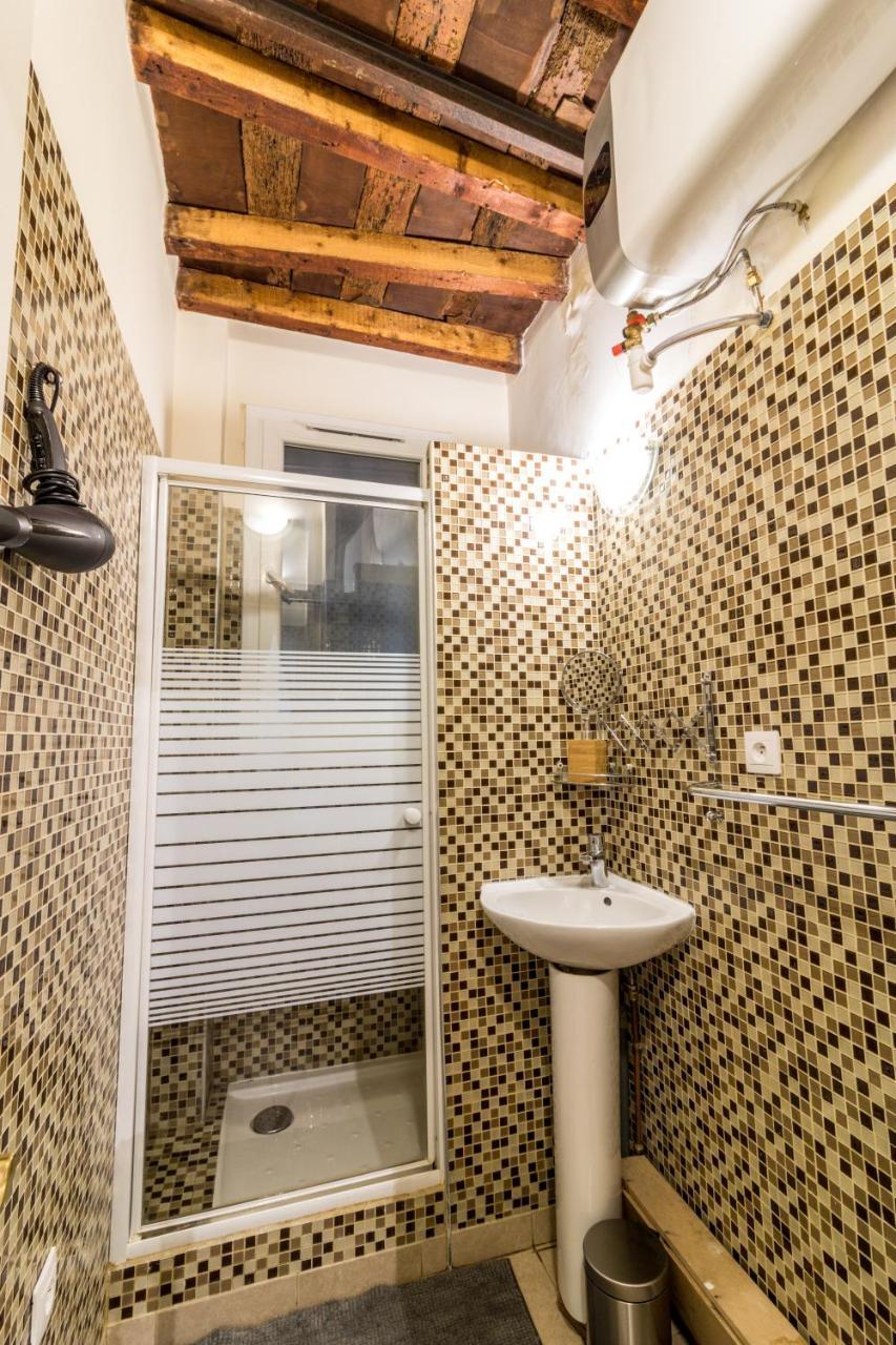 New Chic Flat : Le Marais - Place Des Vosges Parijs Buitenkant foto
