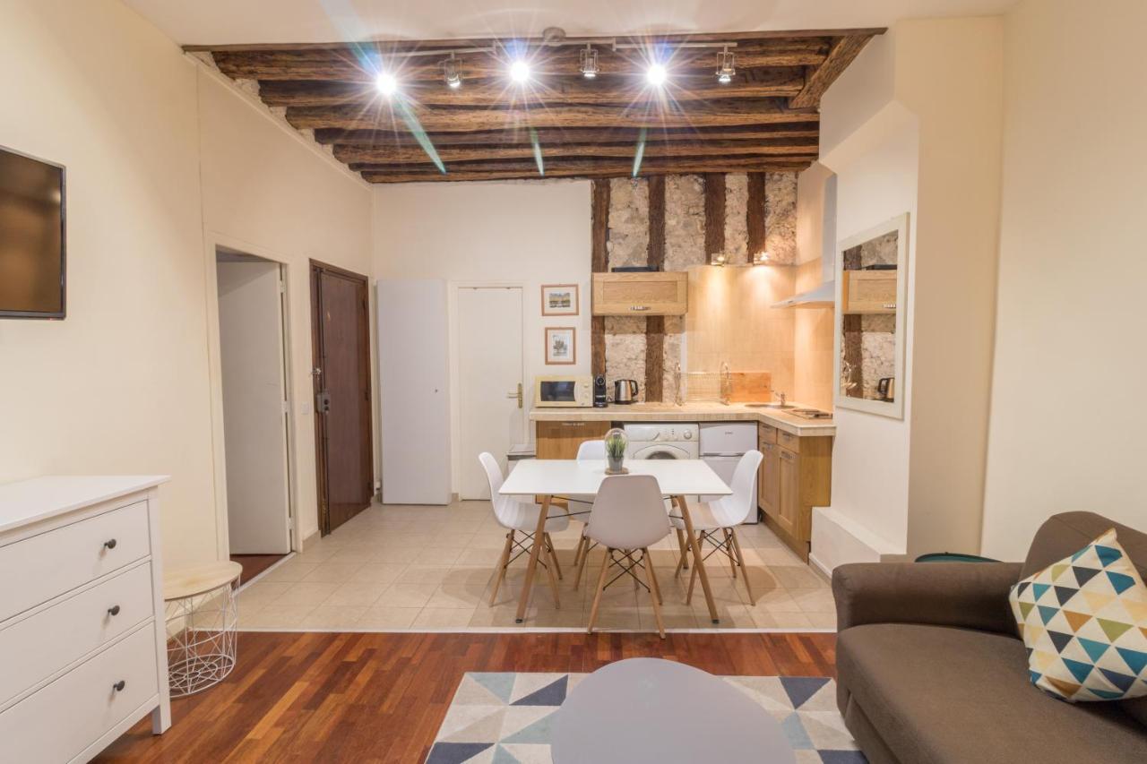 New Chic Flat : Le Marais - Place Des Vosges Parijs Buitenkant foto
